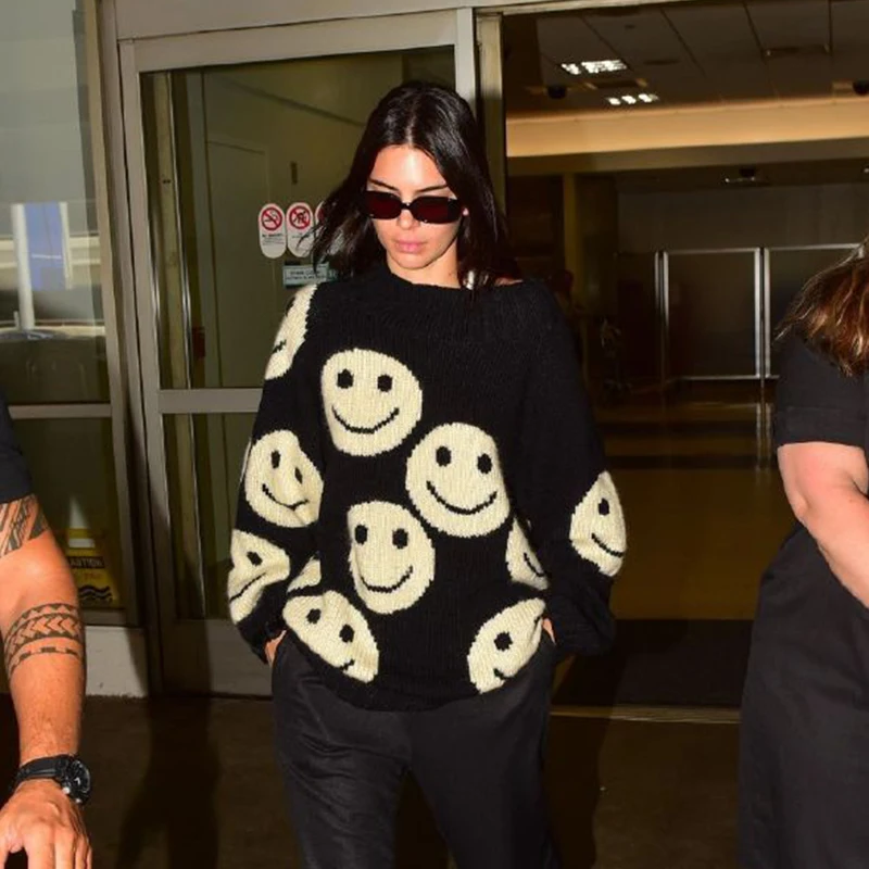 Kendall Jenner Same Style Female Fashion Smile Face Sweater Winter Casual Streetwear Tops Loose Pullover Knit Sweaters Clothes | Женская