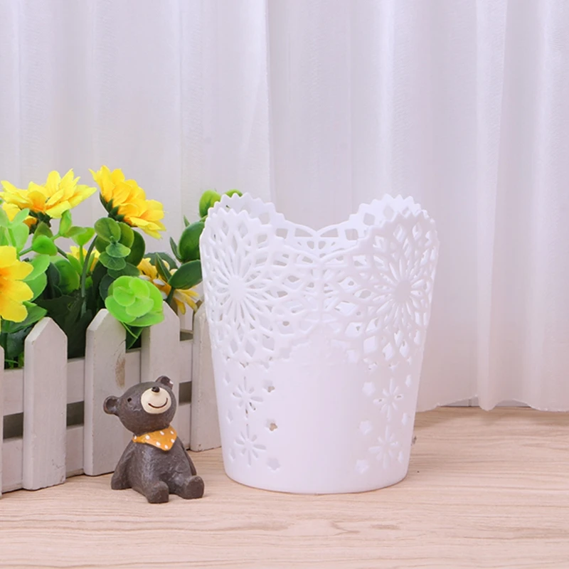 

Hollow Flower Brush Storage Pen Pencil Pot Holder Container Desk Organizer Gift
