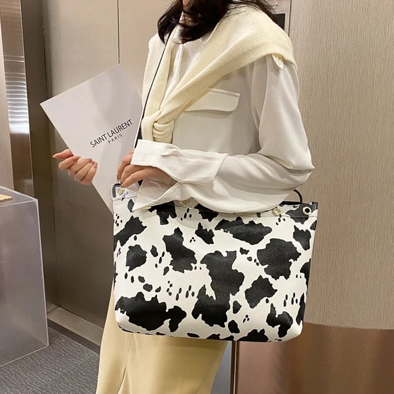

Winter Designer Large Capacity Cow Printing Milk Bag Vintage Women Tote Leather Handbags Luxury Brand Sexy White Shoulder Bags