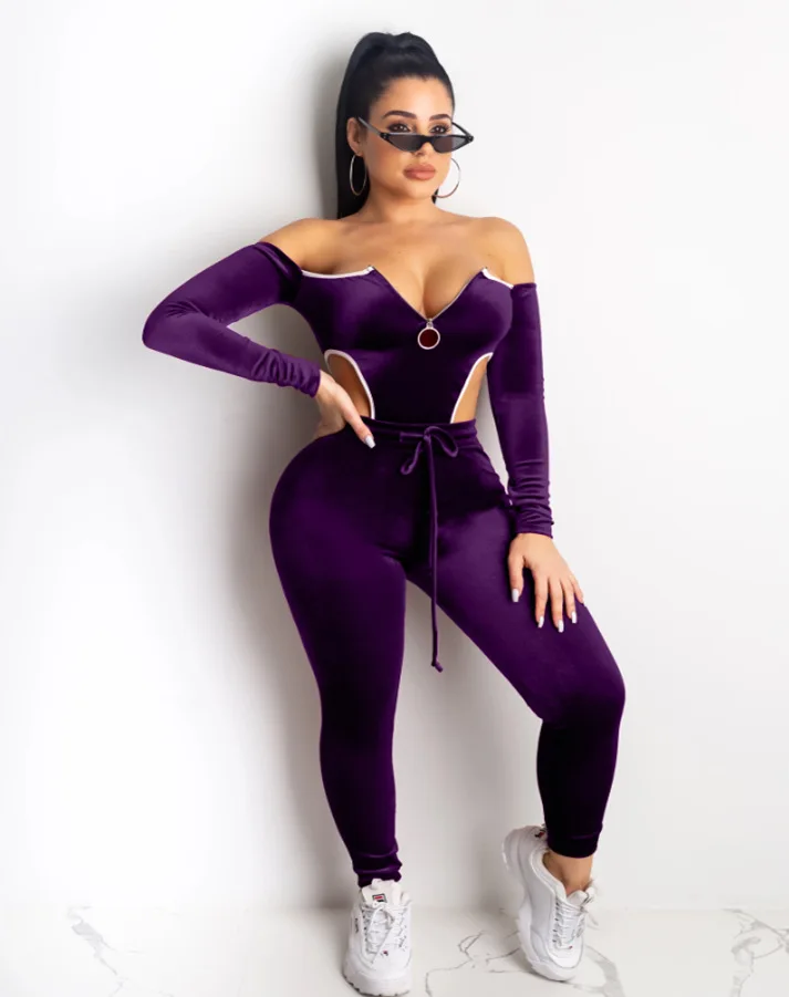 Женский Бархатный спортивный костюм с открытыми плечами и брюками карандаш| |