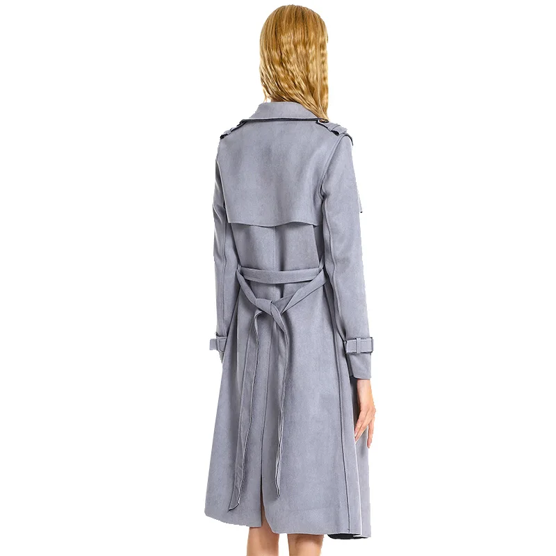 Женская замшевая куртка с отложным воротником и карманами | одежда