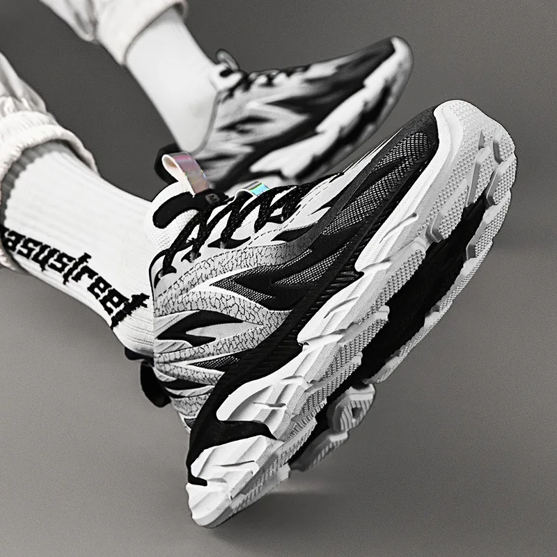 

Нескользящие мужские повседневные туфли на ногах, легкие дышащие дизайнерские мужские туристические туфли ручной работы, новинка 2021, удобн...