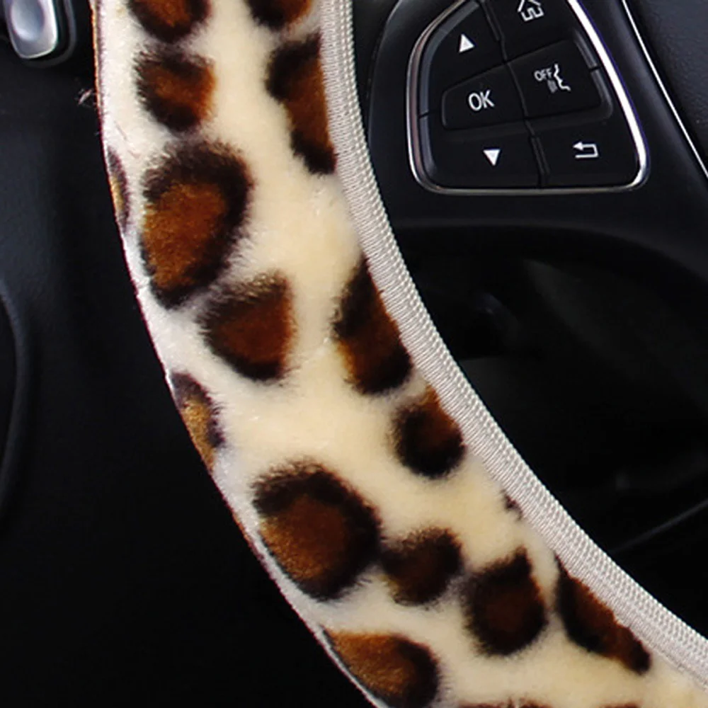 Чехол рулевого колеса автомобиля Леопардовый плюшевый Противоскользящий зимний
