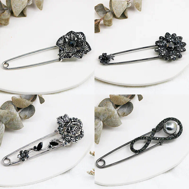 

Retro Rhinestone Crytsal Safe Pin Brooches for Women Cardigan Sweater Lapel Pins Corsage Fashion Jewelry Clothing Accessories
