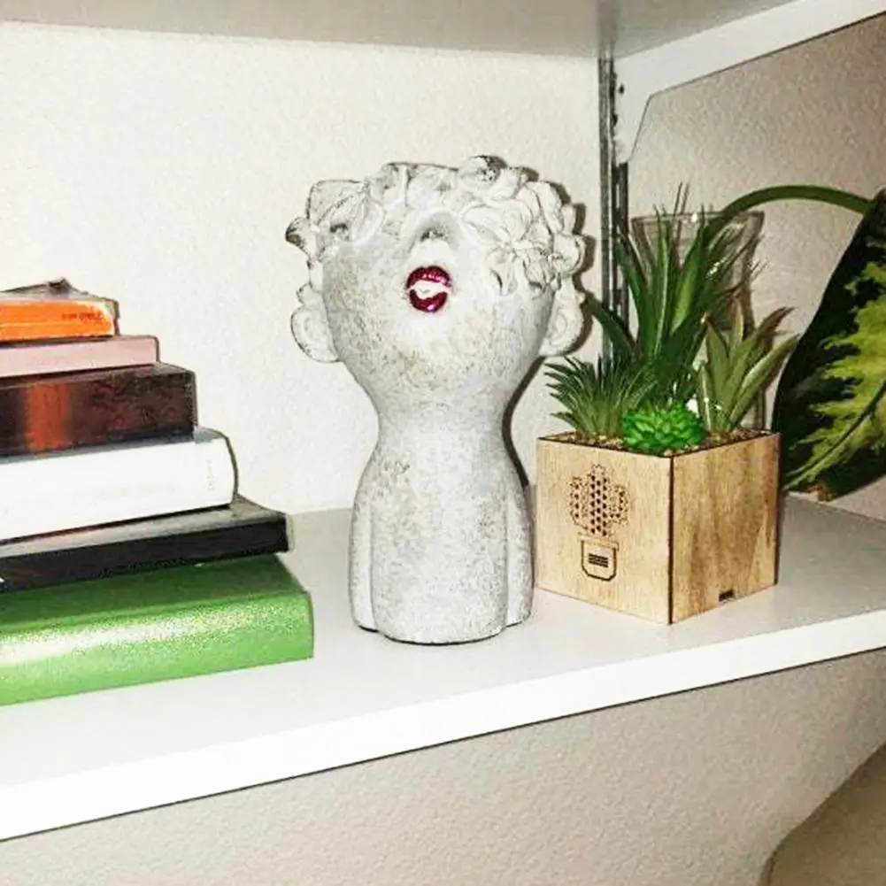 

Unique Vase Vivid Wear-resistant Red Lips Expression Plant Pot Sculpture Vase Flower Pot