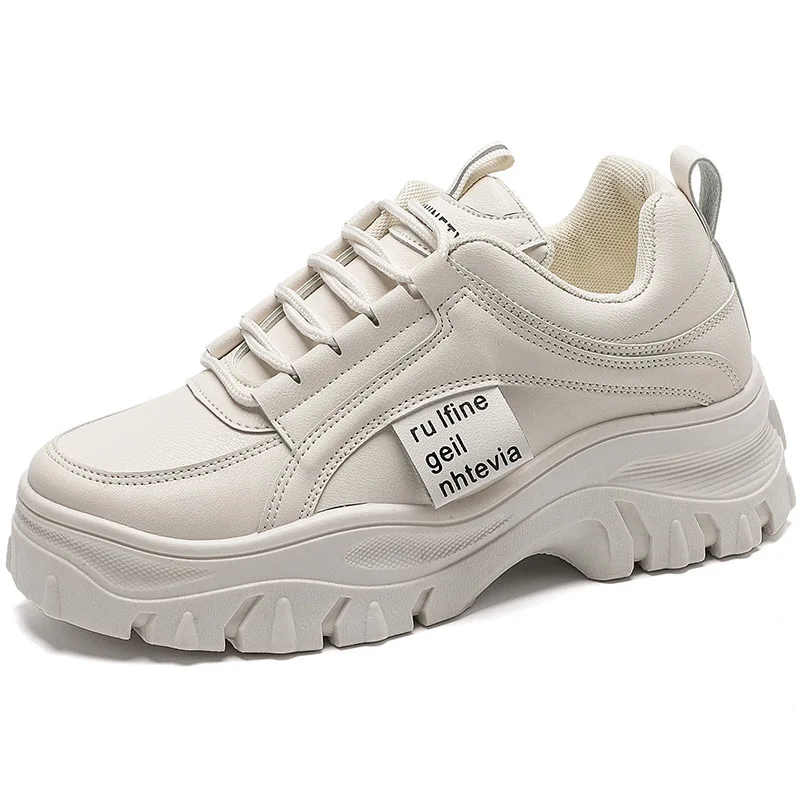 Женские кроссовки на массивной вулканизированной подошве платформе