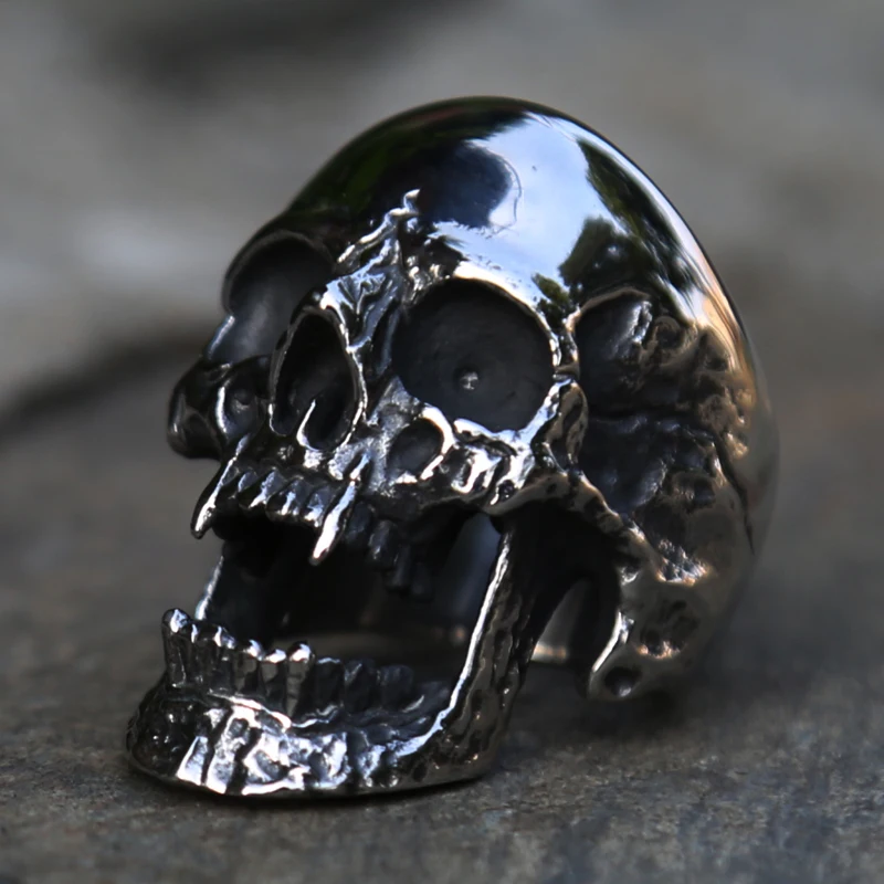 

Полированное готическое кольцо с черепом для мужчин и женщин, мужское кольцо из нержавеющей стали, бриллиантовое кольцо из тяжелого металл...