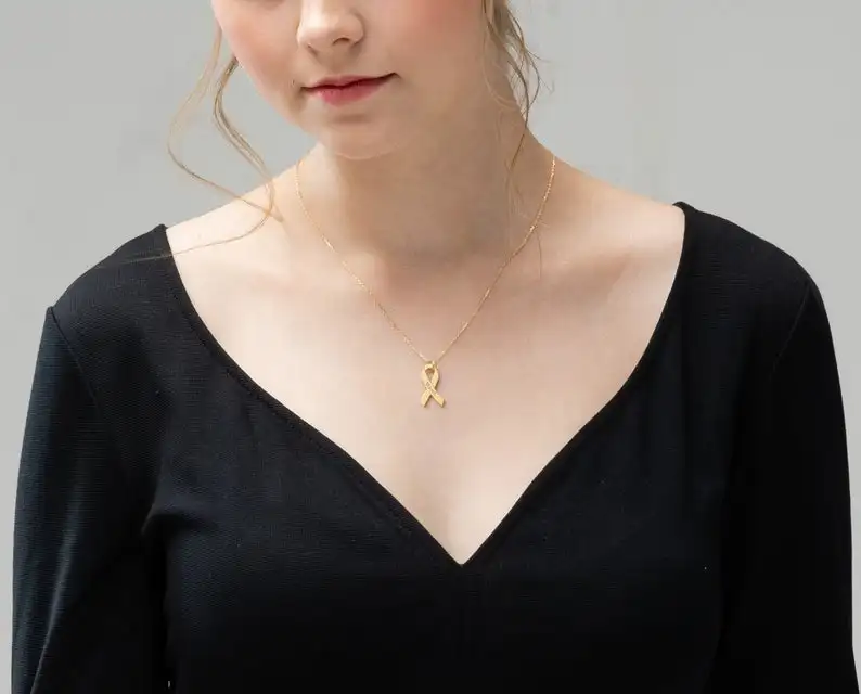 

Custom Name Ribbon Necklaces Breast Cancer Survivor Gifts Jewelry Personalized Friendship Necklace Collares Mujer BFF Unisex