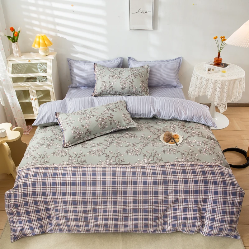 

Bedding Set Polyester Duvet Cover Bed Sheets and Pillowcase Bed Linens Quilts Case Flat Sheet Cartoon Comforter Complete Set