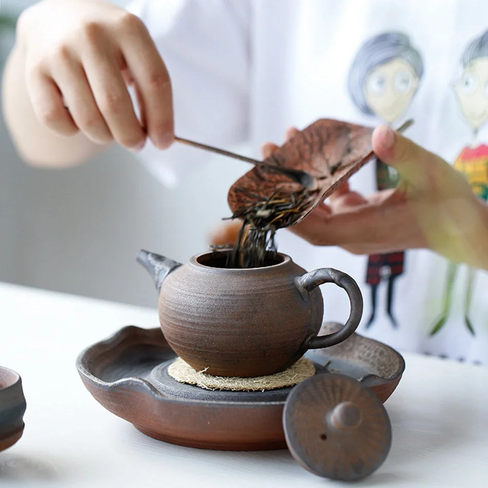 

Stoneware Threaded Teapot Ceramic Kung Fu Tea Set Utensils Teapot Tea Maker Japanese Handmade Retro Pu'er Single Pot