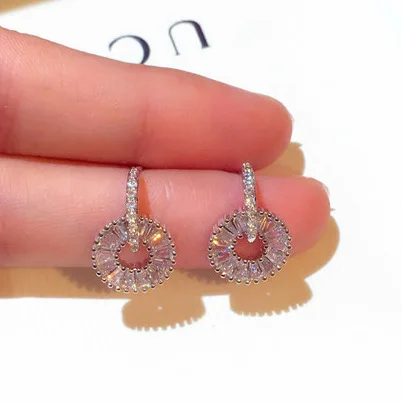 

2021 France Luxury Gold Plated CZ Crystal Earring Exquisite Charm Women Anti-allergy Zircon Earring Charm Women Wedding Jewelry