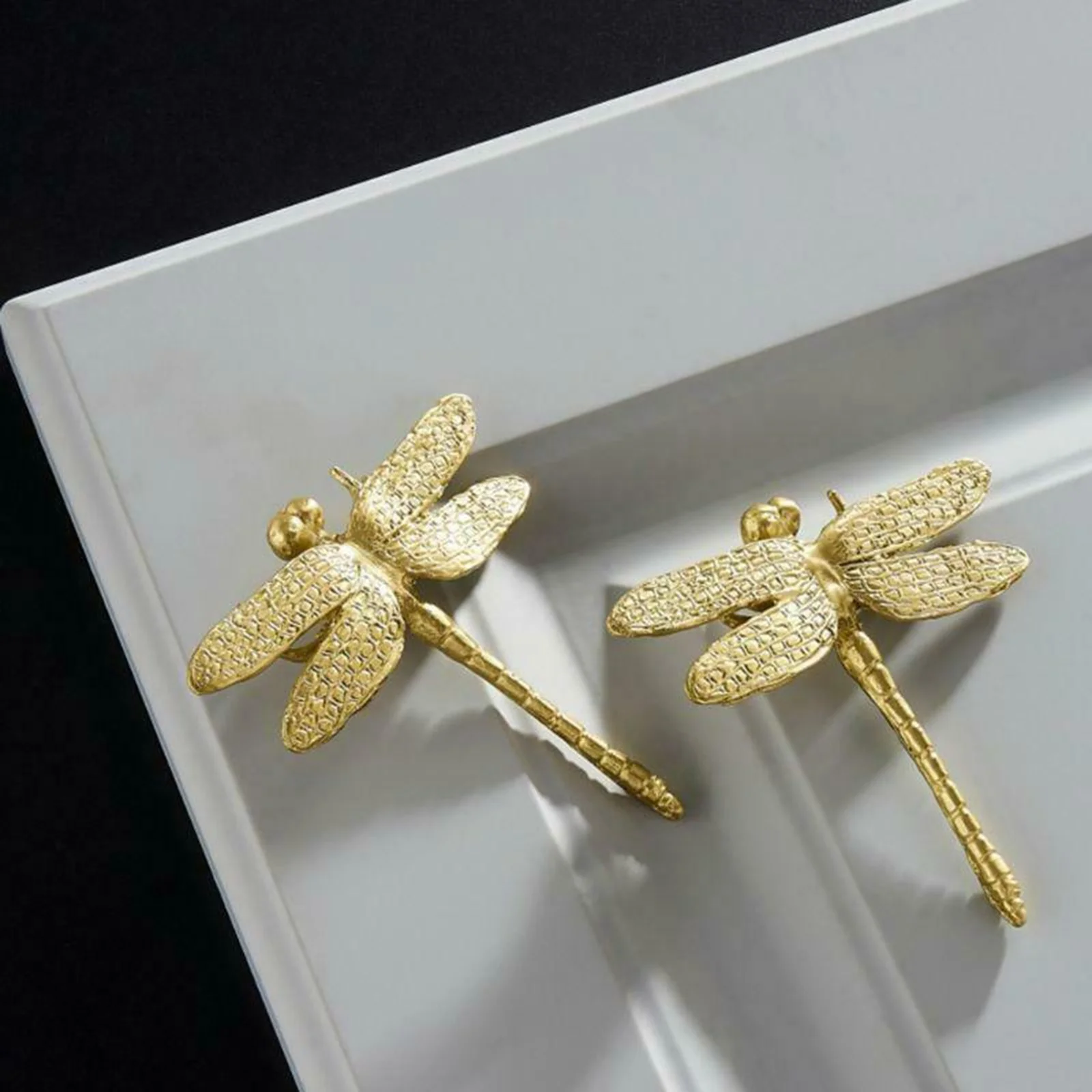

Dragonfly/Butterfly/Orchid Shape Brass Knobs Cupboard Pulls Drawer Knobs Kitchen Cabinet Handles Furniture Handle Hardware