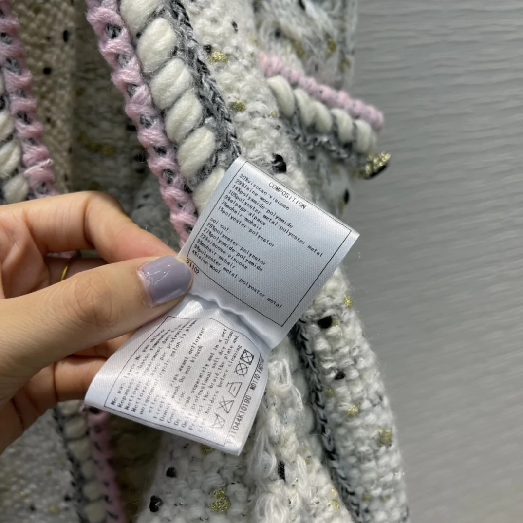 

Elegant Grey Cardigans Vest for Women Autumn 2021 New High-end Brand Top Quality Weave Pink Edge V-neck Jacquard Cardigans Vest