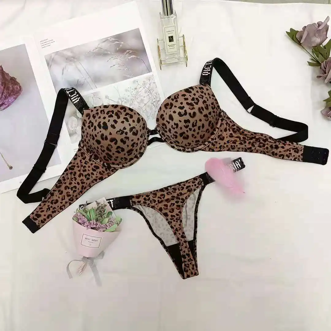 

Sexy Secret Letter Women Underwear Thong Rhinestone Bikini Soft Filling Push Up Bra Panty 2 Piece Sexy Lingerie Briefs Sets