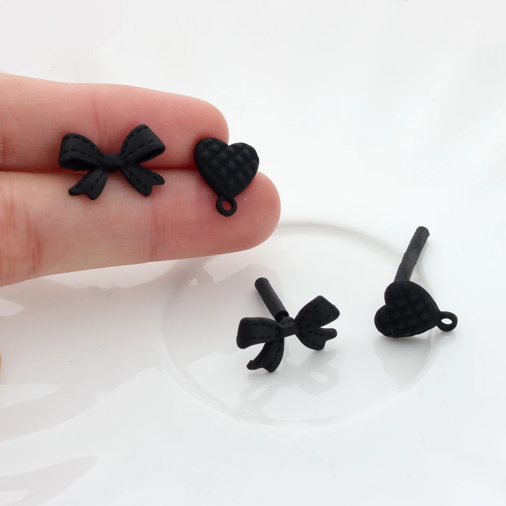 

Zinc Alloy Metal Black Spray Paint Heart Bowknot Base Earring Connector 10pcs/lot For DIY Earrings Making Accessories