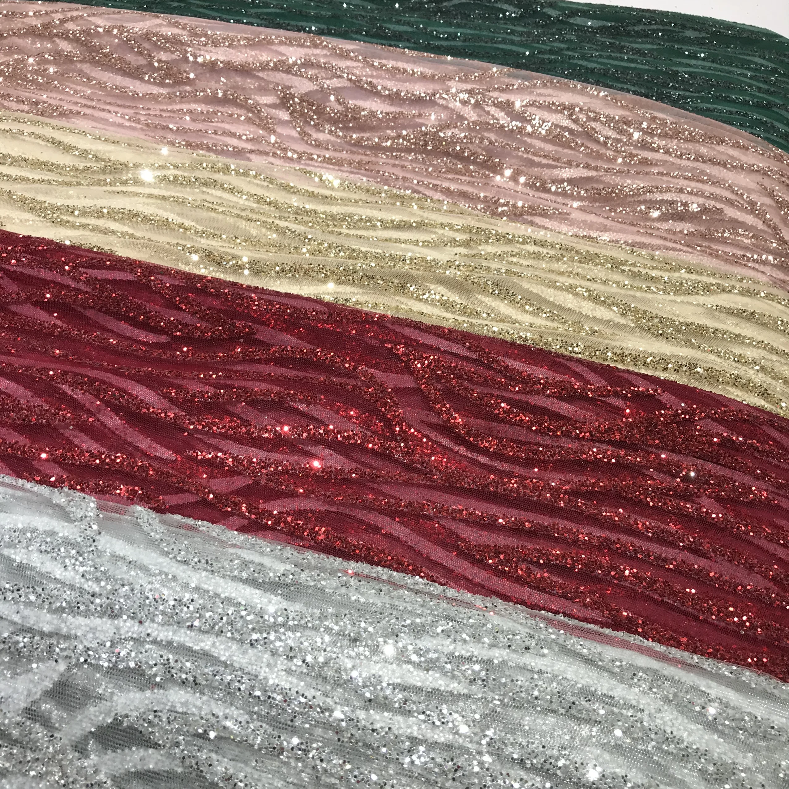 Румяна розовая Шампанская Золотая изумрудная зеленая винная Серебряная