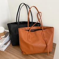 simple large capacity bag female 2021 new trendy fashion woven trend one shoulder net red portable tote big bag purses crossbody