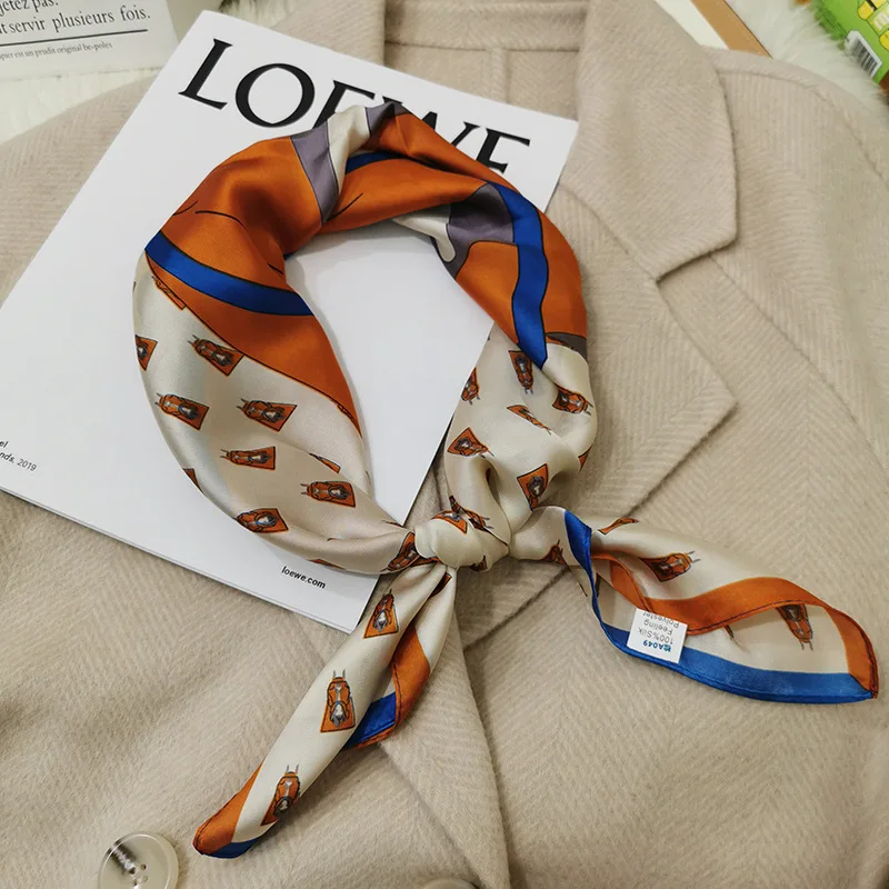 

Spring New 70*70cm Simulation Silk Scarf Female Cartoon Horse Square Scarf CustomIzation of European and American Four Seasons