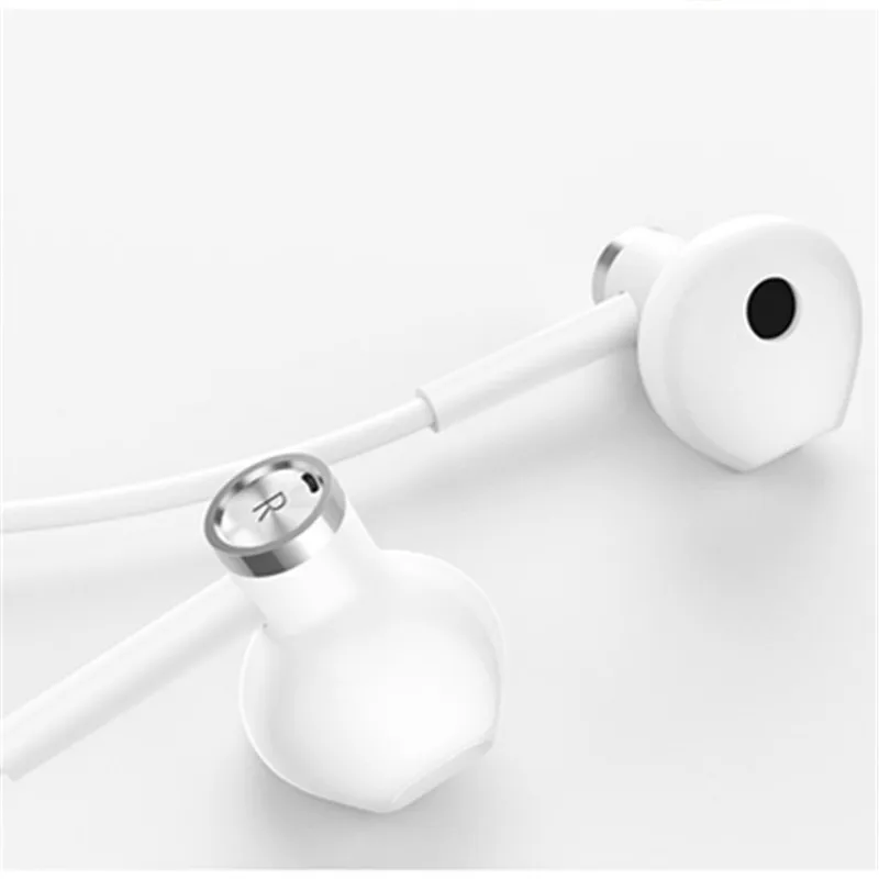 

Xiaomi Mi Dual Driver 3.5mm Earphones With Mic Hi-Res Audio Earpiece Headsets for Mi 9T Pro Note 10 CC9 CC9E A3 Redmi K20 Pro 8