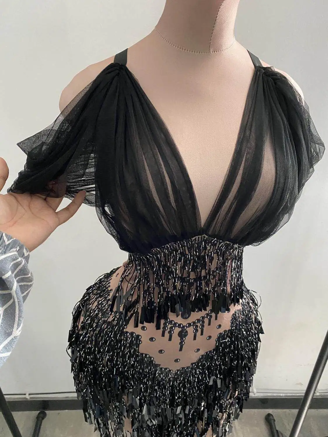 Комбинезон женский сетчатый с блестками пикантный бандажный черный комбинезон