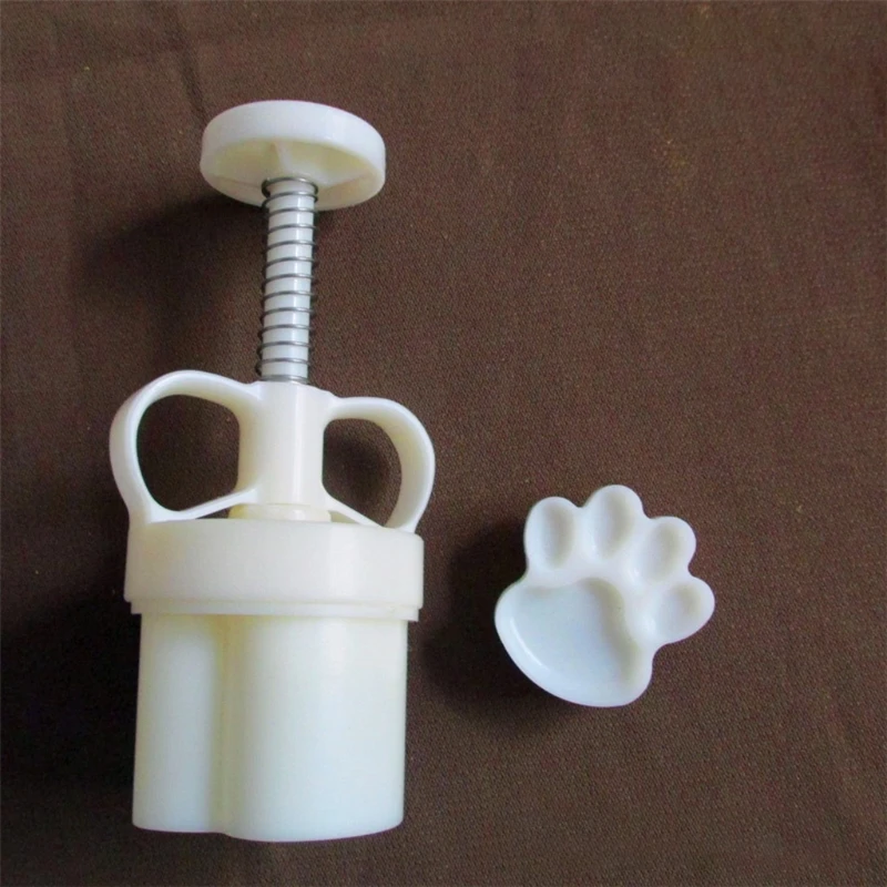 

Plastic Mooncake Mold 50g Cat Paw Stamp Cookie Cutter Mould Hand Pressure Baking Accessories Mid-Autumn Festival Kitchen