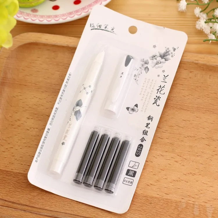 Милые миленькие в японском стиле (Каваий) фарфоровые с орхидеями Пластик