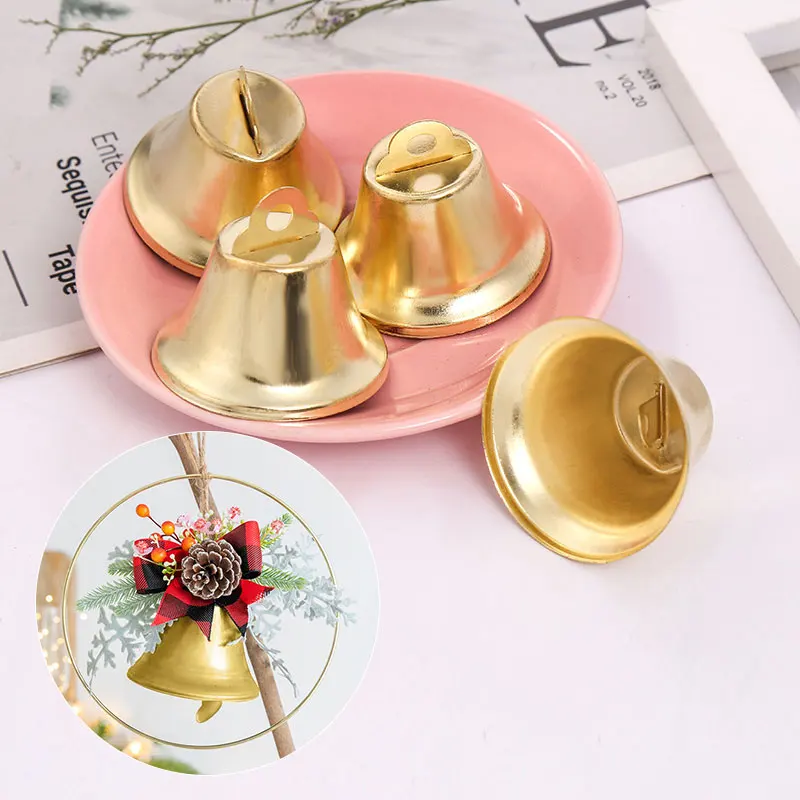 

10pcs DIY Aluminum Iron Gingle Bell Pendants Xmas Tree Ornament Bells Gold Accessories Christmas Decoration