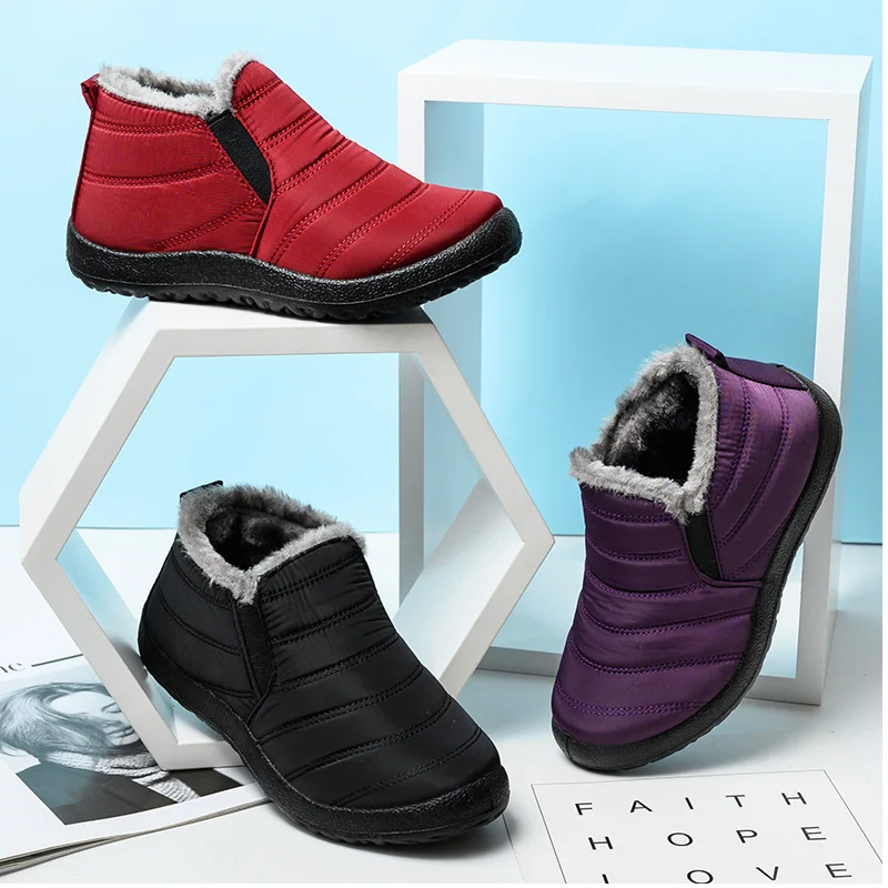 

Women Boots Ultralight Winter Shoes Women Ankle Botas Mujer Waterpoor Snow Boots Female Slip On Flat Casual Shoes Plush Footwear