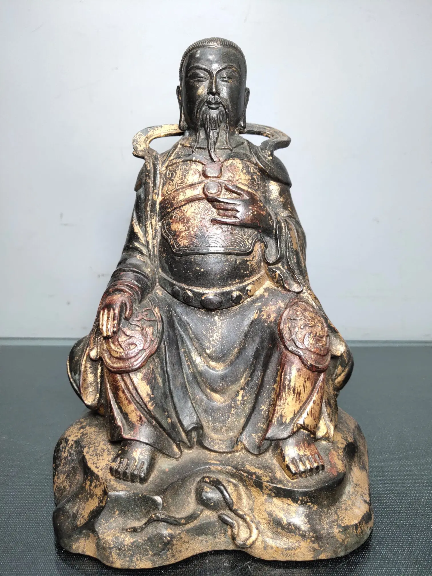 

Китайская народная коллекция 10 дюймов, старая бронза киноварный лак, император чжэньву, император сюаньву экзорцизм, сидя на тяньзуне, укра...