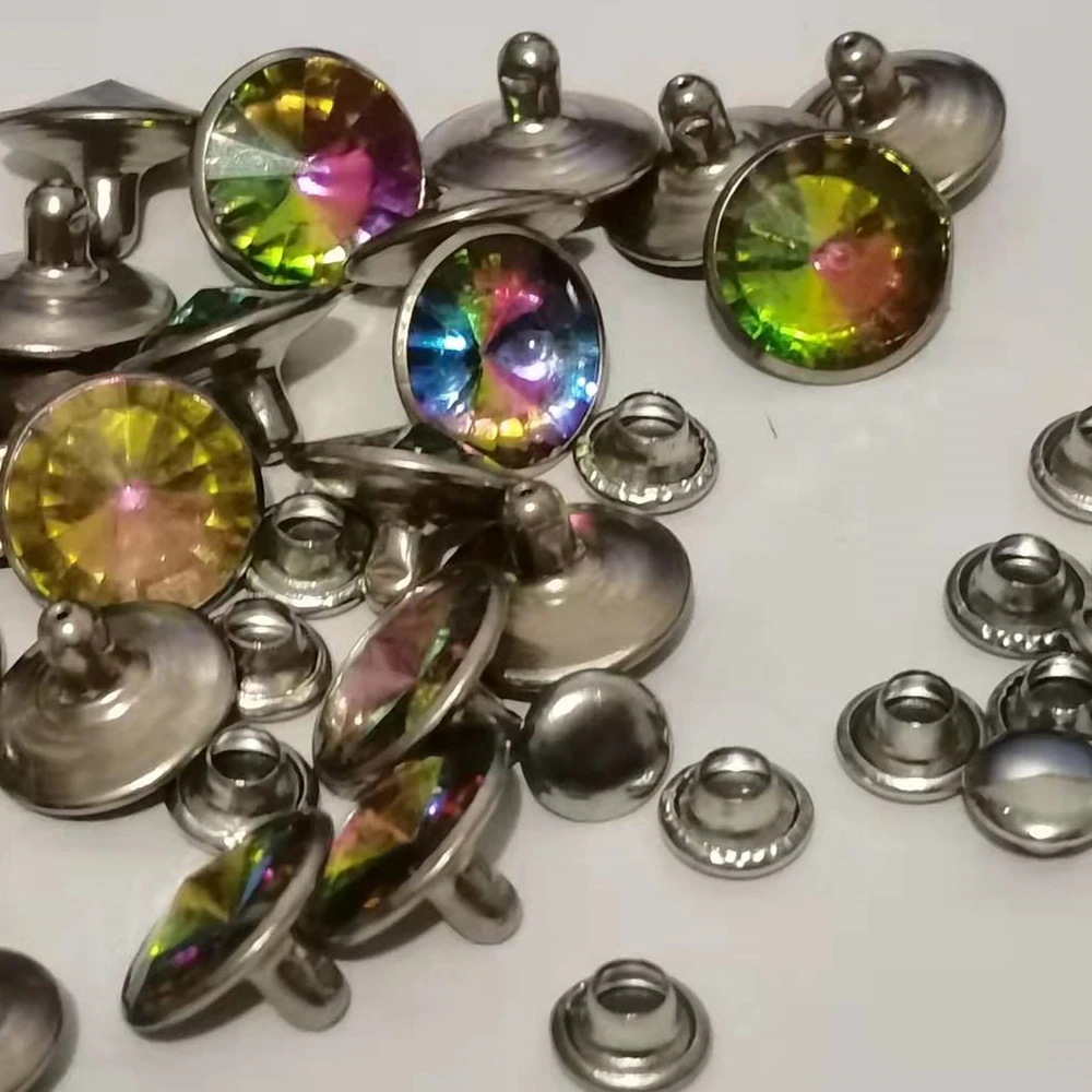 Strass colorés Rivets pour cuir  cuivre cristal  pointes pour bricolage  accessoires vêtements sacs