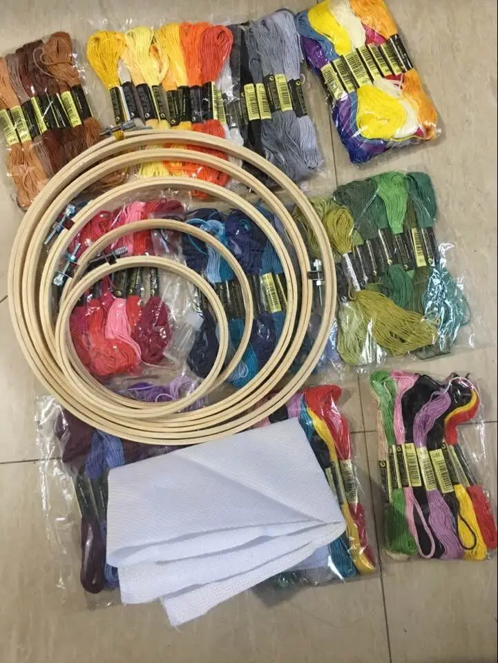 

oneroom 5 Pieces Bamboo Embroidery Hoops with 100 Colors Skeins Embroidery Thread Floss Cross Stitch and Needles