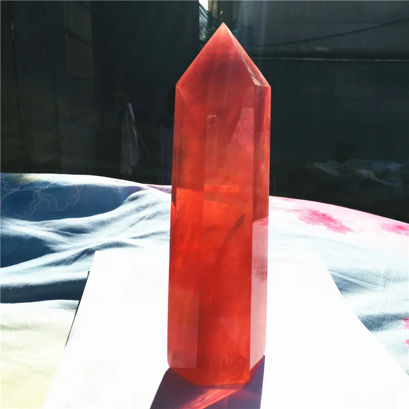 

800-1kg High-temperature red Smelting Crystal Obelisk Quartz Point Specimen