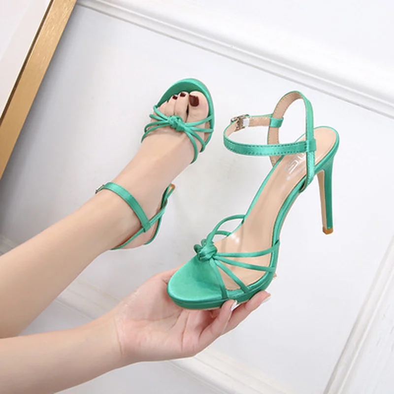 

Ladies Summer High-End Temperament Prom Shoes Women Slik Stain Cut Outs Peep Toe High Heels Sandals Sexy Party Sandalias