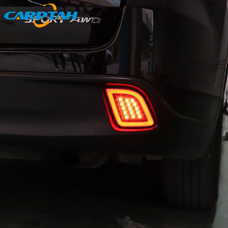 

2PCS For Toyota Highlander 2015 - 2018 2019 LED Rear Fog Lamp Car LED Bumper Light Brake Light Turn Signal Indicator Reflector