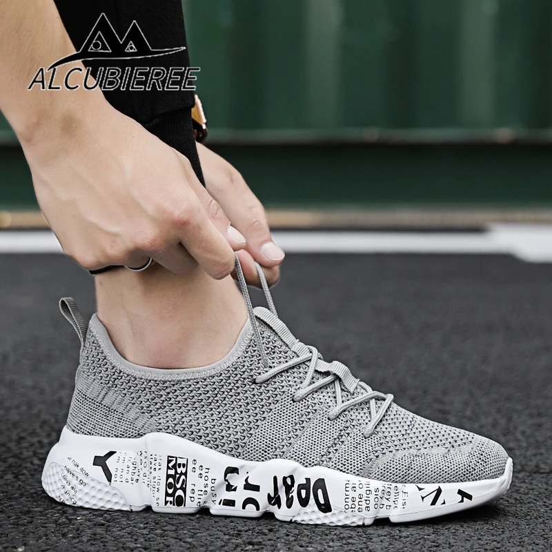 Модная мужская обувь Спортивная Дышащая повседневная легкая для мужчин на