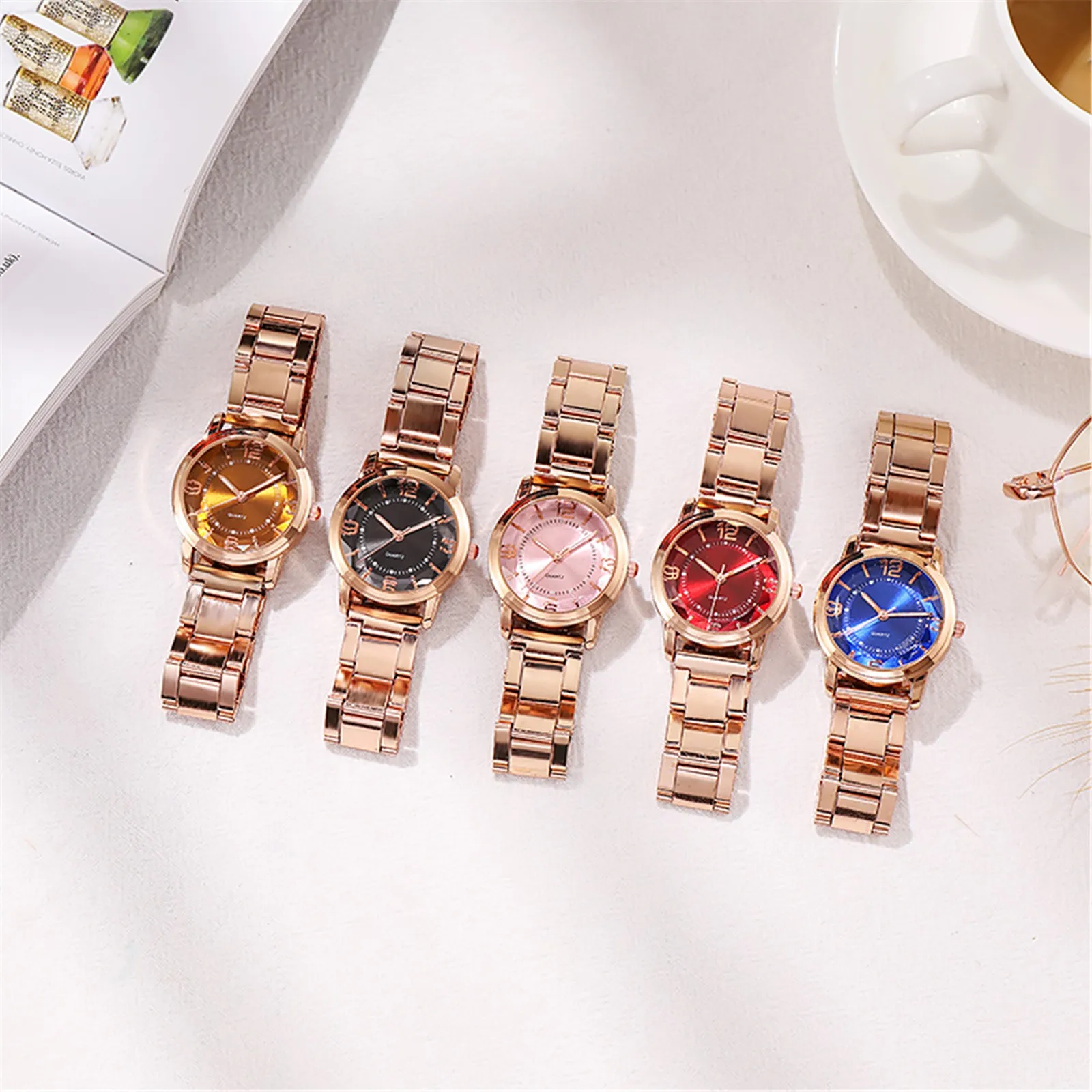 

Ladies Watches Luxury Fashion Casual Watch Temperament Luminous Steel Band Glass Alloy Quartz Watch Women