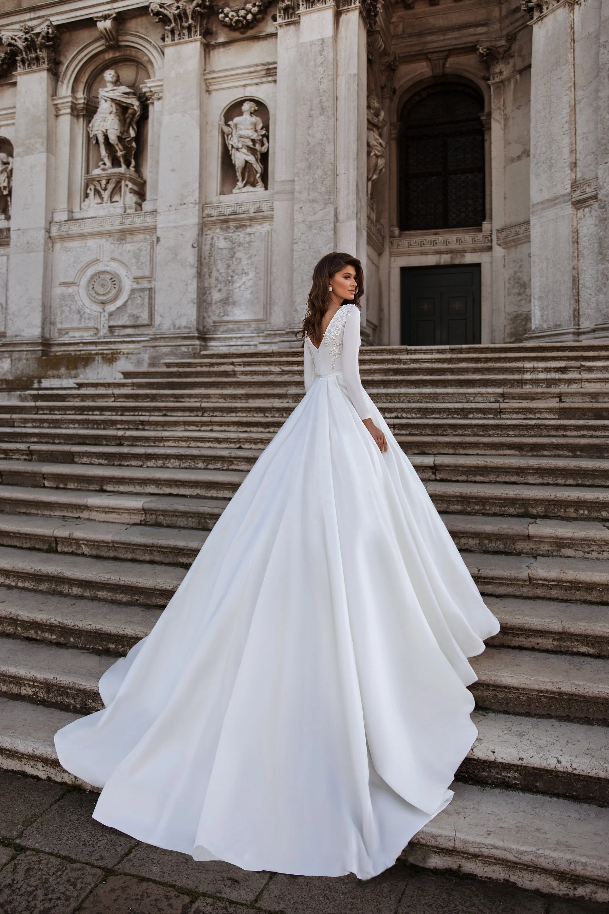 2020 Simple Satin Wedding Gowns Long Sleeve Bridal Dress A Line Bateau Neck Vintage Bride Dresses Custom Made Vestido de noiva | Свадьбы и