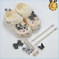luxury butterfly bowtie croc charms designer rhinestone peral chain shoes accessori badg jibb for croc clog kid girl women gifts