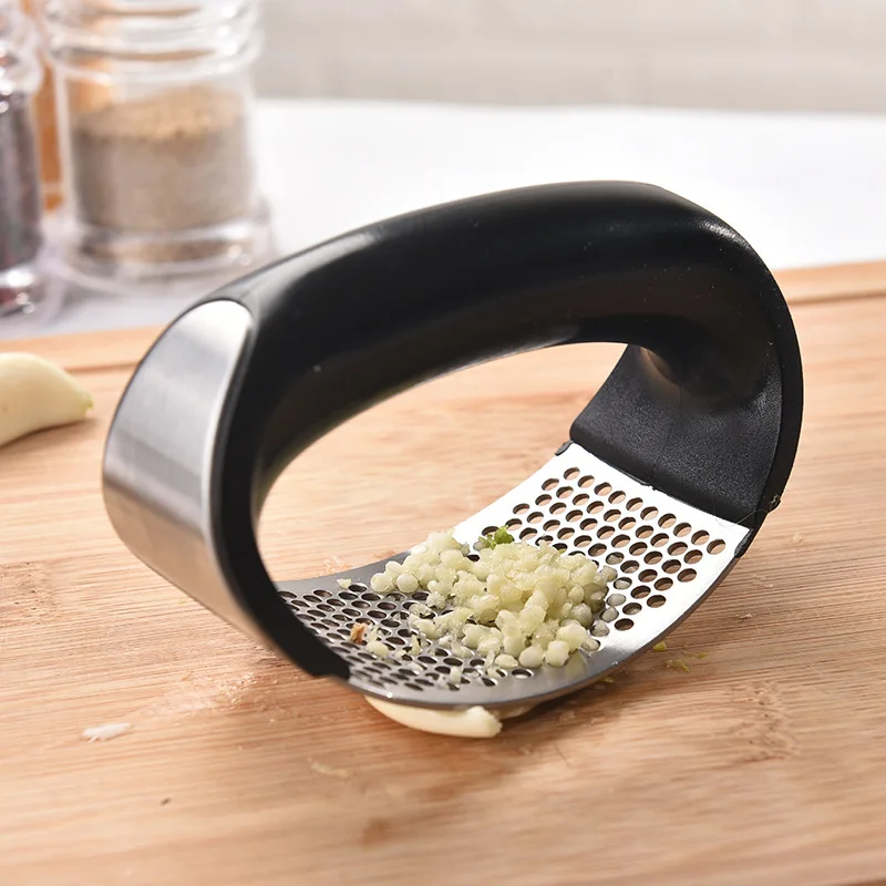 

1pcs Stainless Steel Garlic Presses Manual Garlic Mincer Chopping Garlic Tools Curve Fruit Vegetable Tools Kitchen Gadgets