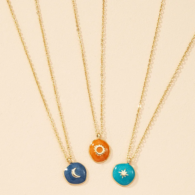 

Minar 3 Colors Enamel Starburst Moon Sun Pendant Necklace for Women Cute Blue Orange Navy Irregular Geometric Coin Necklaces