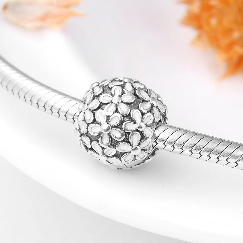 Новые 925 стерлингового серебра Очаровательные Белые эмалированные Цветы зажимы