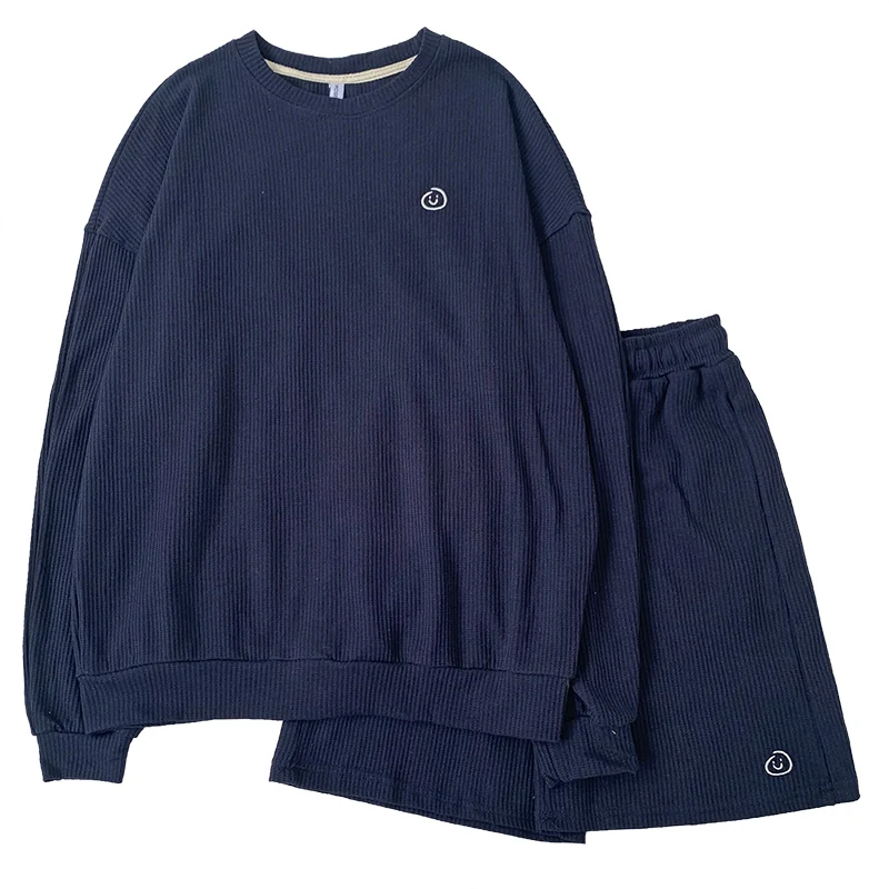 

Smiling Face Embroidery Round Neck Loose And Thin Long Sleeve T-shirt + High Waist Elastic Waist Sports Shorts Two Piece Set