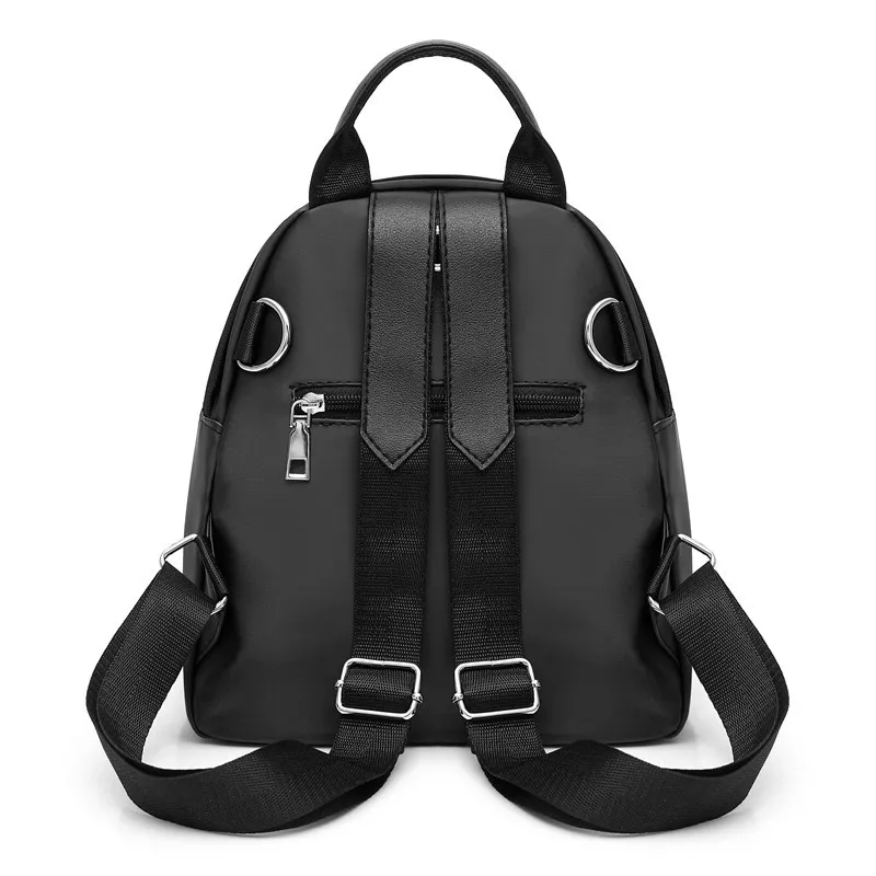 Женский рюкзак винтажный из потертой джинсовой ткани с вырезами школьная сумка