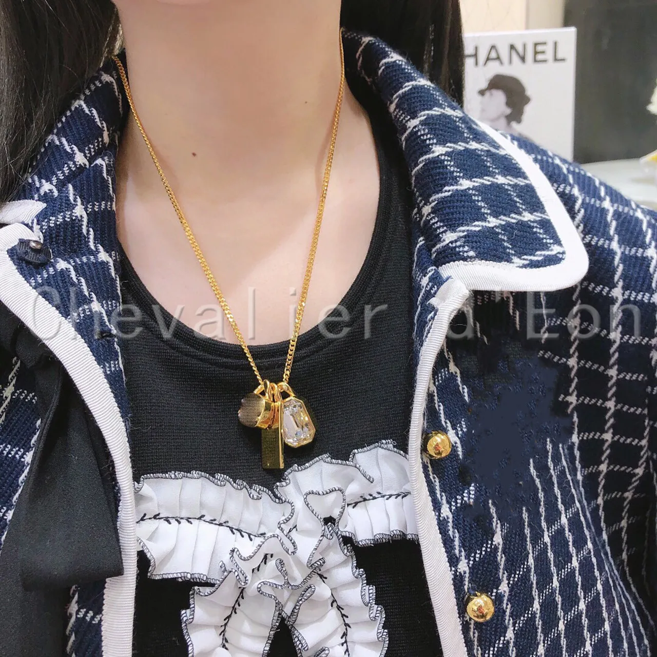 

Luxury Brand Original Micro-label Design Geometric Crystal Pendant Necklace Women Fashion Wedding Pendent Necklace Fine Jewelry