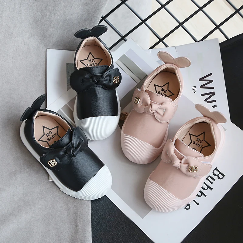 2019 осенние милые кроссовки из искусственной кожи с бабочкой на мягкой подошве