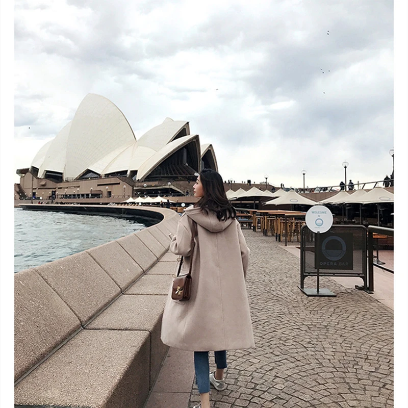 

2020 new autumn and winter college style small woolen coat horns buckle woolen coat women mid-length Fashion Slim