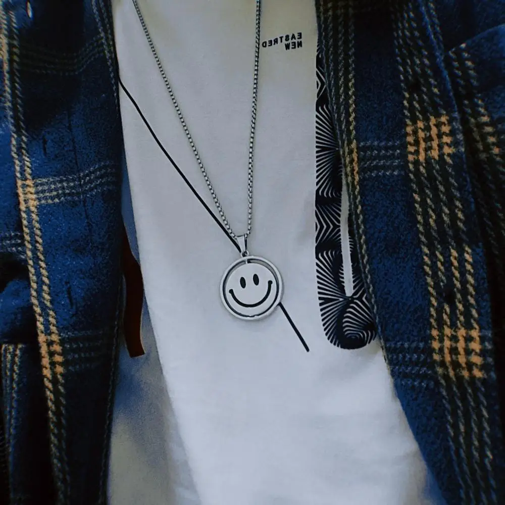 

Fashion pendant flame surface quenching hip-hop titanium steel wild simple sweater chain accessories hot sale