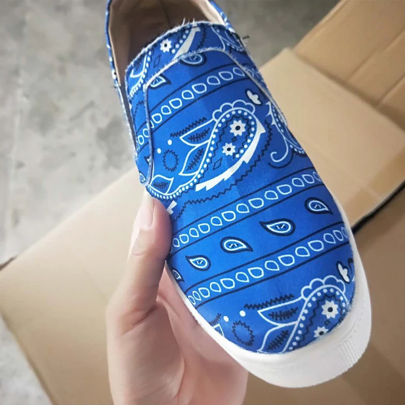 

2020 Autumn Women Flat Loafers Print Leather Silk Shoes Women Casual Shoes Round Toe Woman Girls Shoes Plus Size 43 Dropshipping