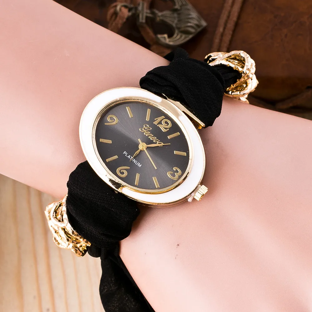

Fashion Cute Women Quartz Bracelet Fabric Analog Wrap Wrist Watch Gift Waterproof Stylish Round Dress Watch Vintage Popular Gift