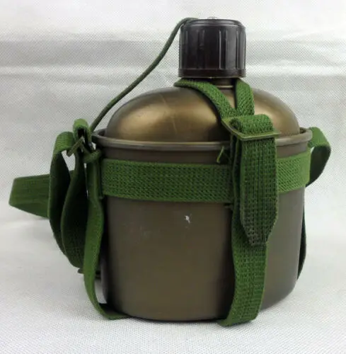 Tomwang201. Избыточная бутылка для воды из вьетнамской войны китайская столовая